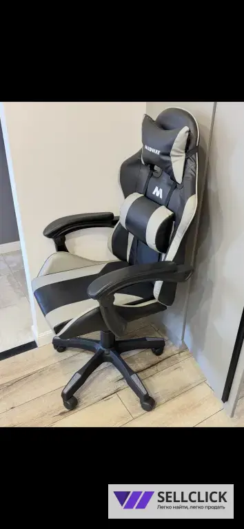 Кресло компьютерное игровое.новый