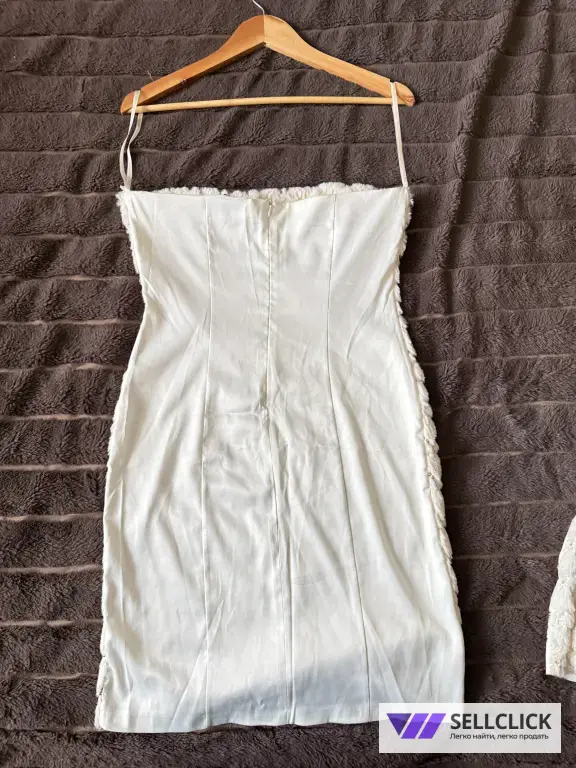 Нарядное, новое мини платье "Бандо"