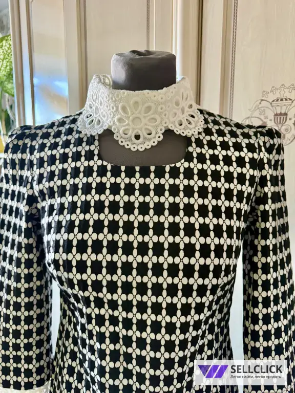 Платье мини в стиле Шанель