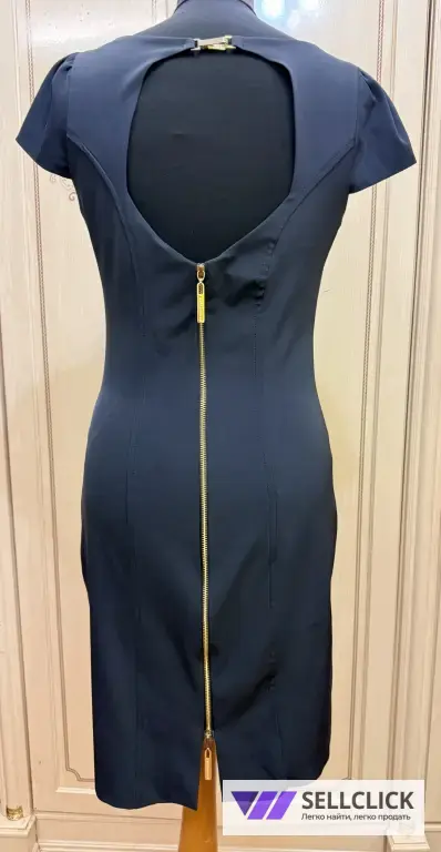 Платье в деловом стиле