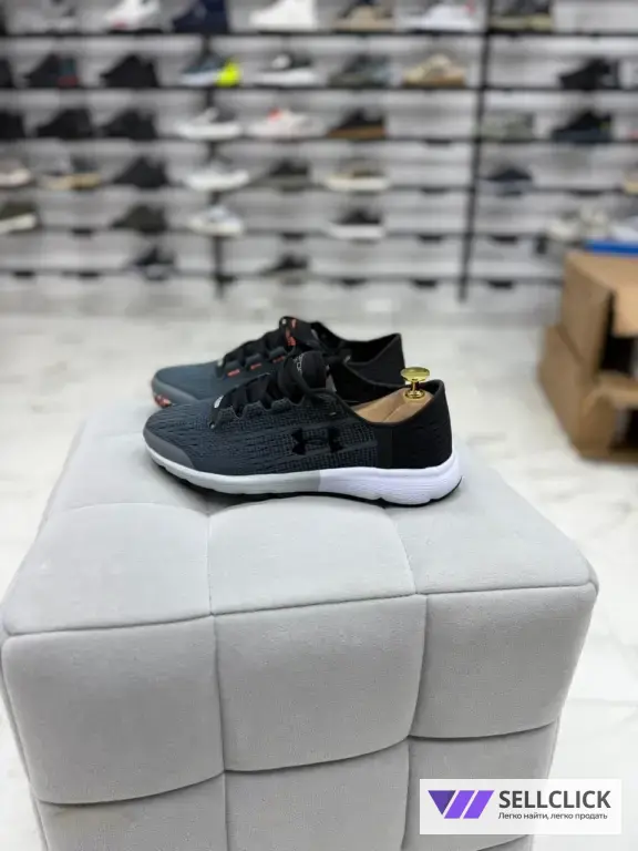 мужские кроссовки under armor