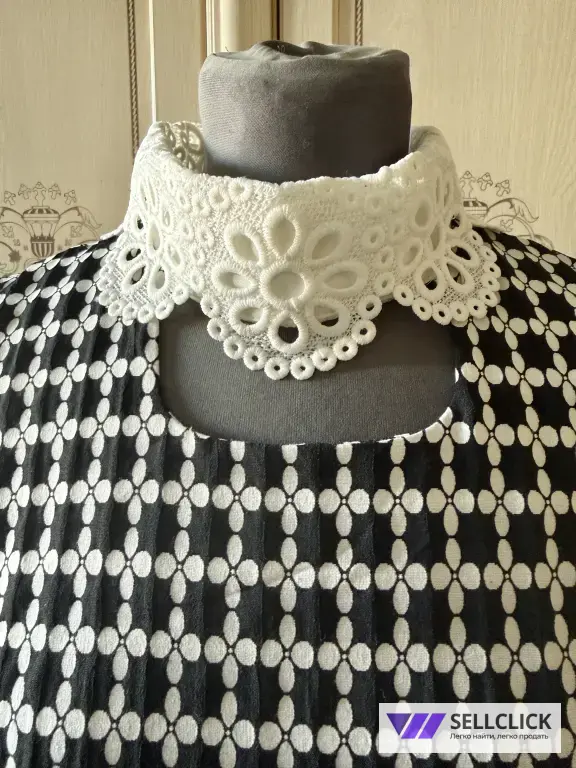 Платье мини в стиле Шанель