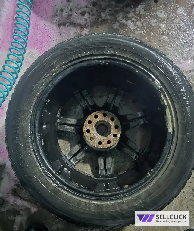 momo R16 5x114.3 205/55