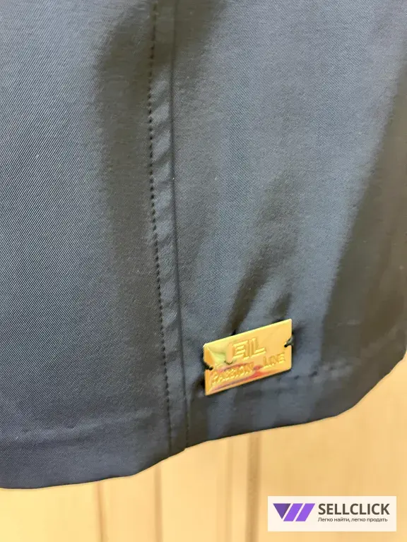 Платье в деловом стиле