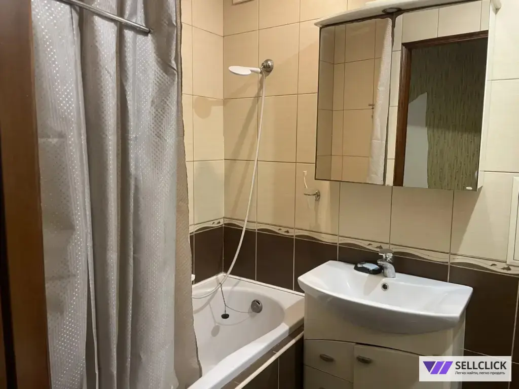 Квартира 2 комнаты, 40 м², 1/5 эт., Агент