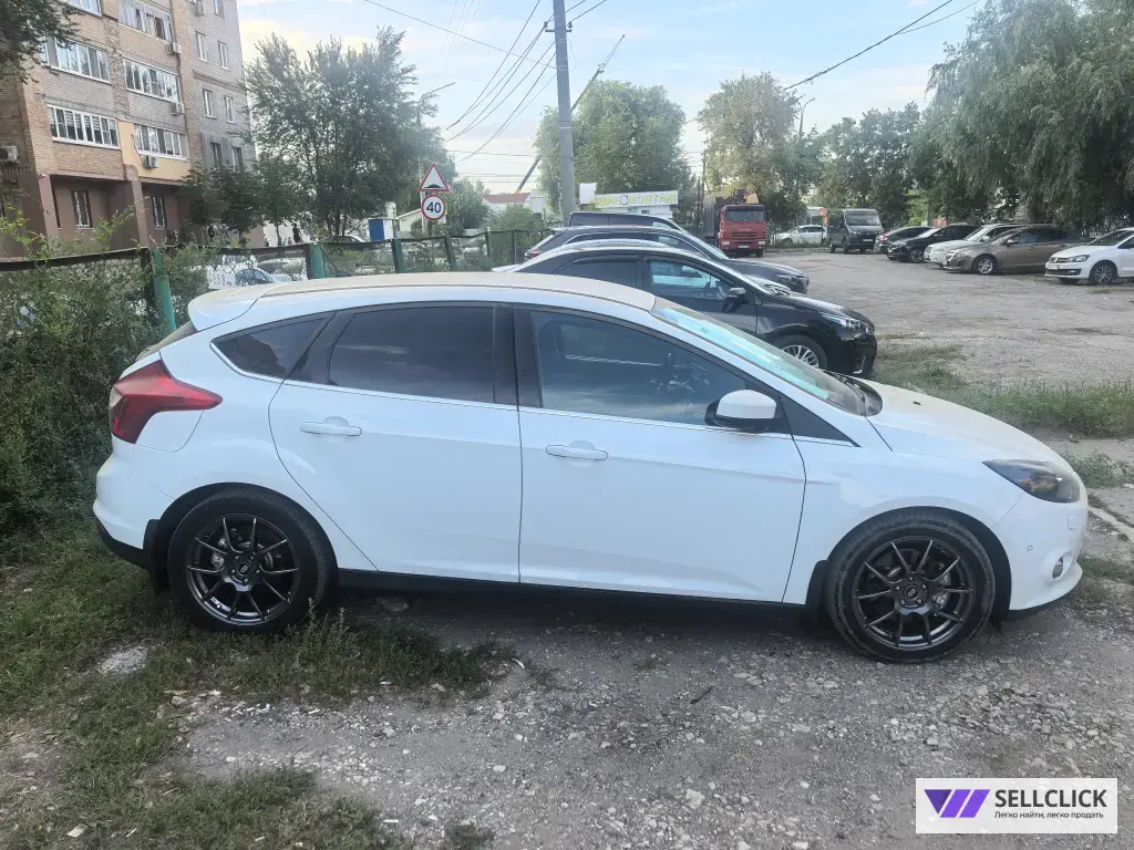 Ford Focus 2.0 Механическая, 2012, 172124 км