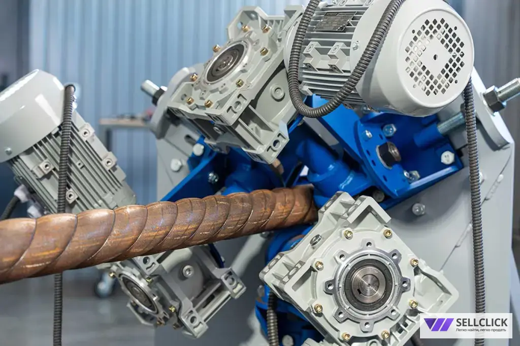 • Прокатно-формовочные станки «ПРОФИ-ВТ» – для изготовления «витой трубы» с тремя гранями крученой формы