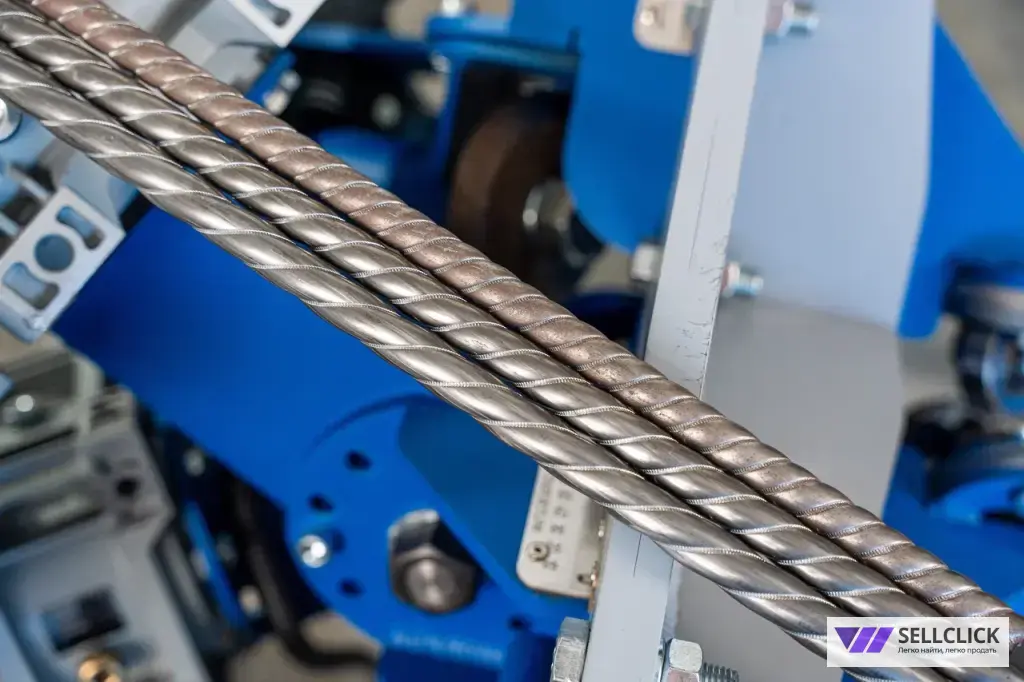 • Прокатно-формовочные станки «ПРОФИ-ВТ» – для изготовления «витой трубы» с тремя гранями крученой формы