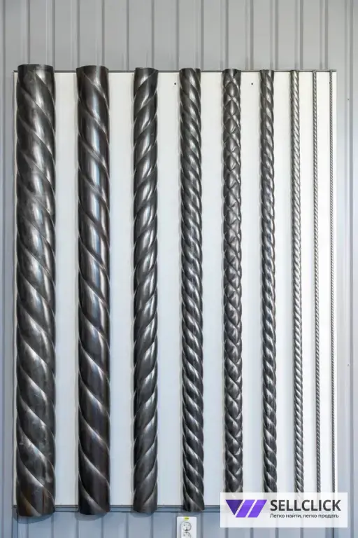 • Прокатно-формовочные станки «ПРОФИ-ВТ» – для изготовления «витой трубы» с тремя гранями крученой формы