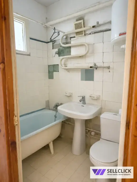Квартира 2 комнаты, 42 м², 5/5 эт., Агент