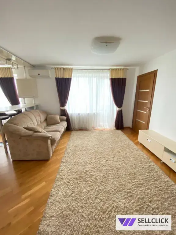 Комната 65 м², в квартире 2 комнаты, Панельный, 6/9 эт.