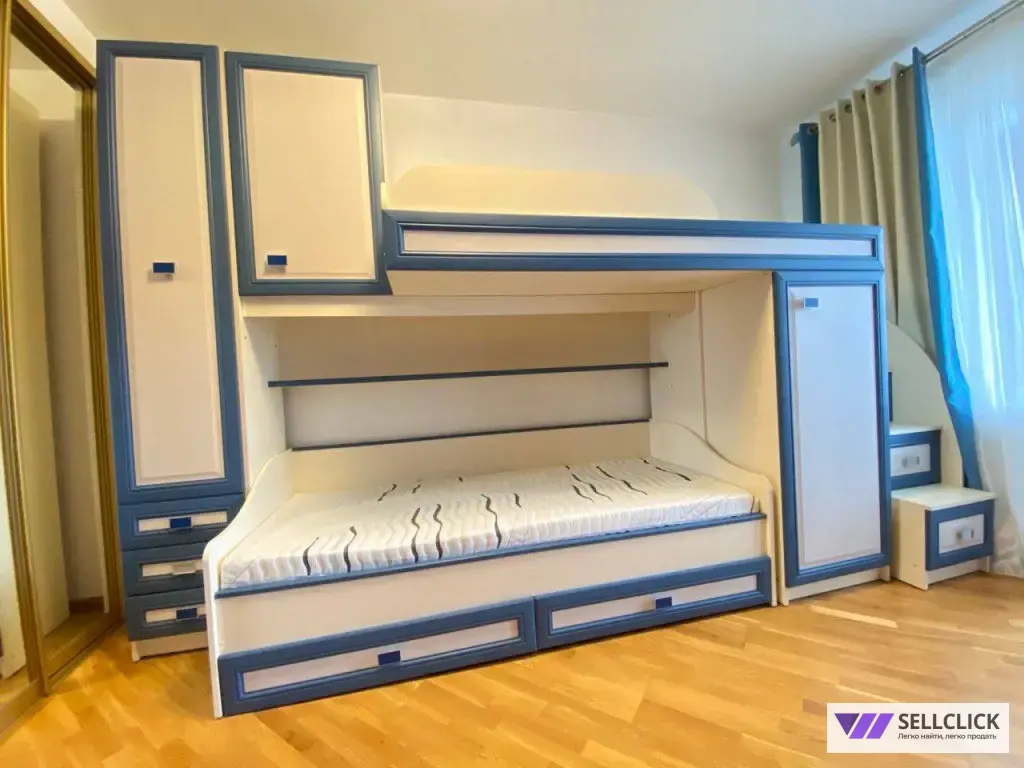 Комната 65 м², в квартире 2 комнаты, Панельный, 6/9 эт.