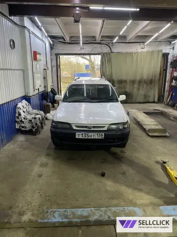 Toyota Corolla 1.5 Автомат, 1999, 296000 км