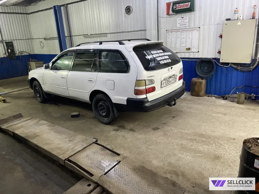 Toyota Corolla 1.5 Автомат, 1999, 296000 км