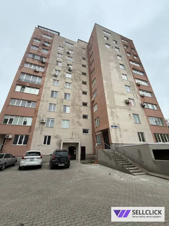 Продается трехкомнатная квартира