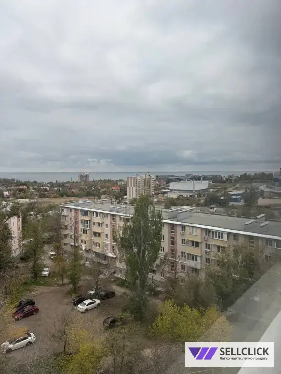 Продается трехкомнатная квартира