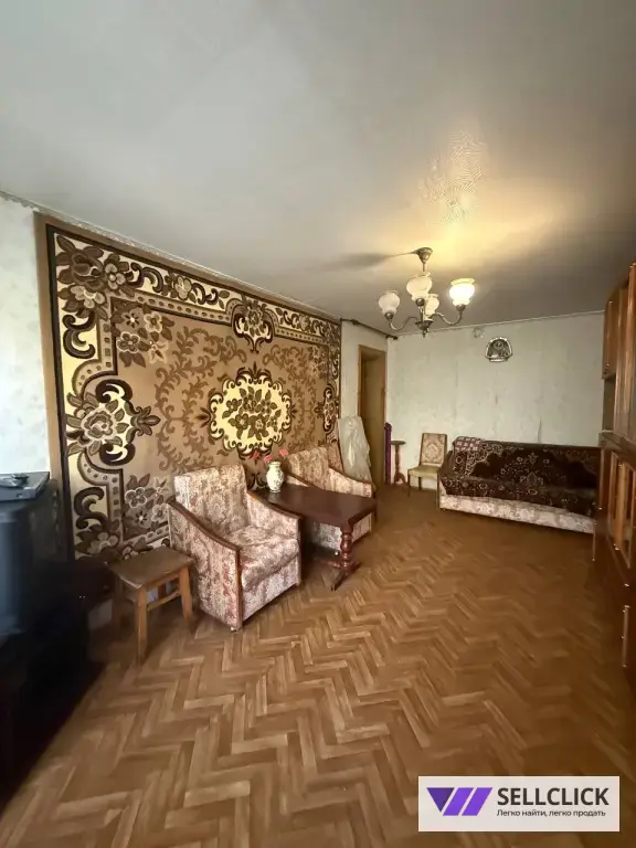 Продается двухкомнатная квартира в Ильичевском районе