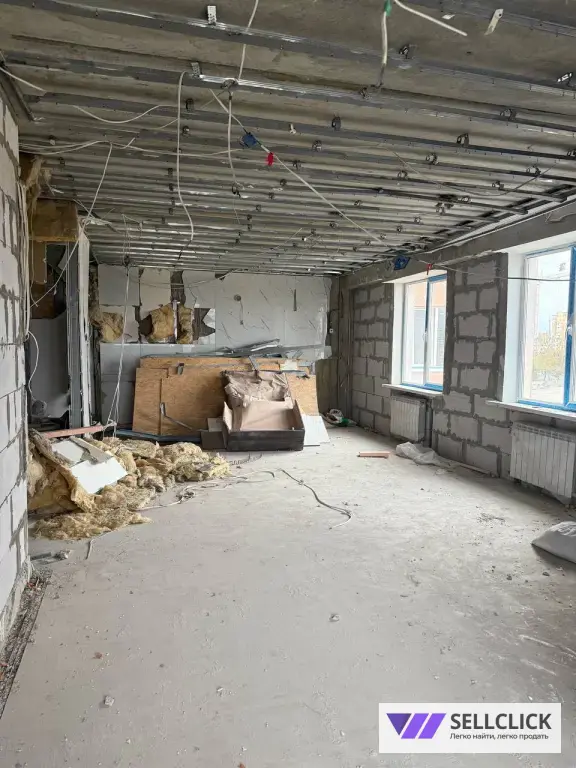 Продается трехкомнатная квартира