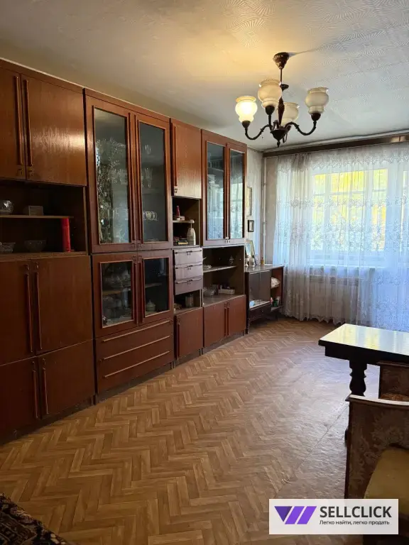 Продается двухкомнатная квартира в Ильичевском районе