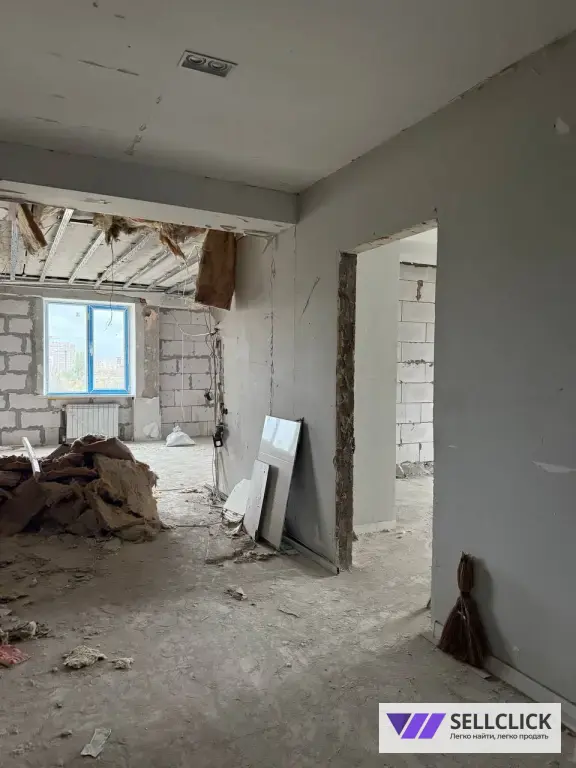 Продается трехкомнатная квартира