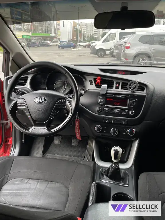 Kia Ceed 1.4 Механическая, 2015, 265000 км
