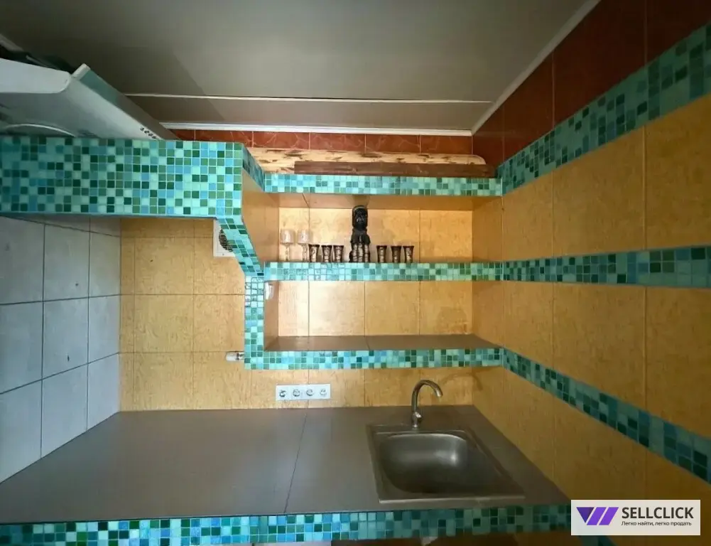 Дом 182 м², участок 542 сот.