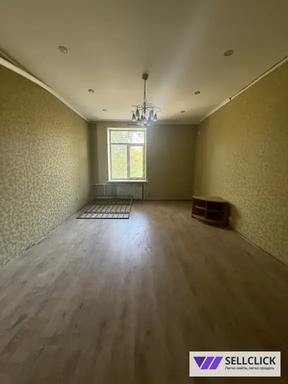 Квартира 3 комнаты, 83 м², 2/2 эт., Агент