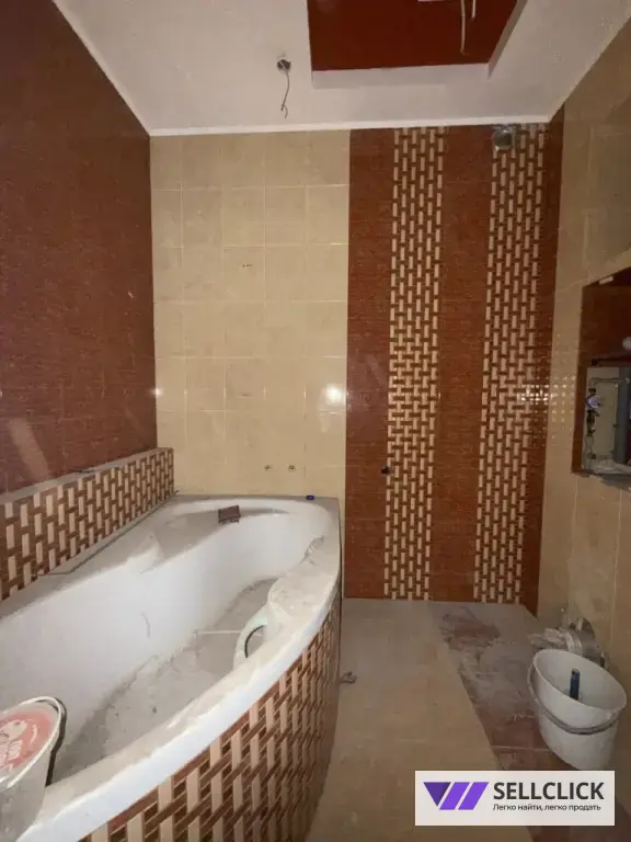 Квартира 3 комнаты, 62 м², 5/5 эт., Агент