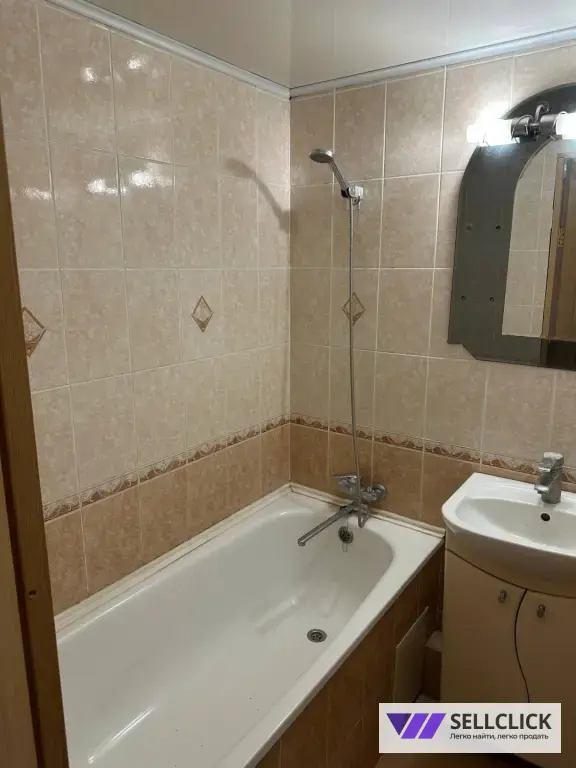 Продается двухкомнатная квартира в Левобережном районе